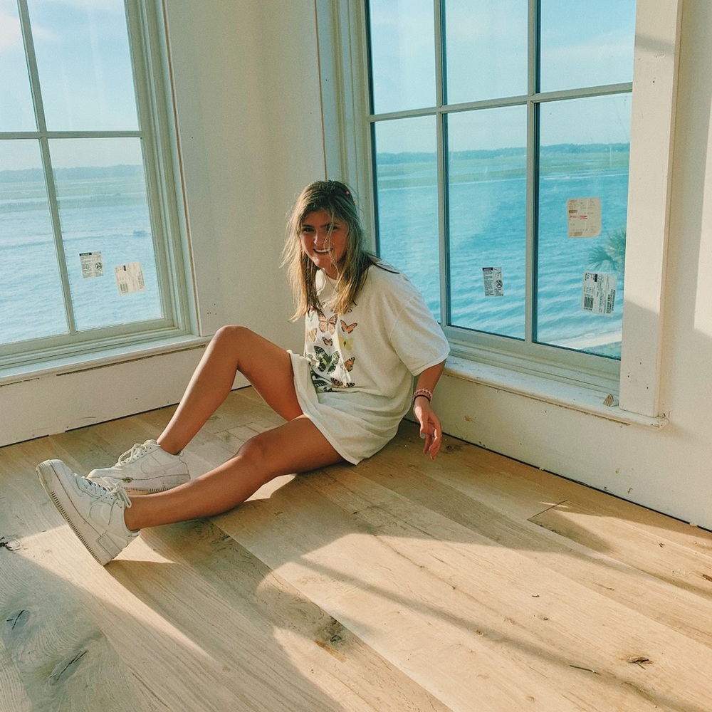 Meet your Posher, Liza